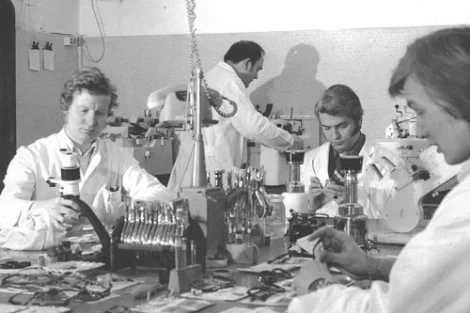 Brillenwerkstatt ROTTLER Neheim (Bild: © ROTTLER)