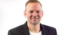 Wechsel in der Geschäftsführung bei Pro Optik: Dietmar Mauschitz übernimmt CEO-Posten