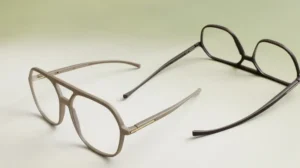 Götti Dimension bringt die Doppelsteg Brille zurück