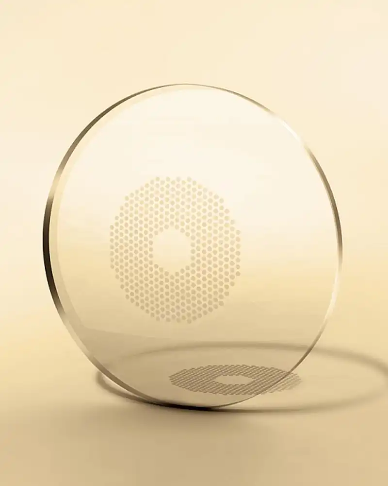 Zwei Glashersteller, unterschiedliche Strategien – warum Hoya und Zeiss 2026 besonders auffallen