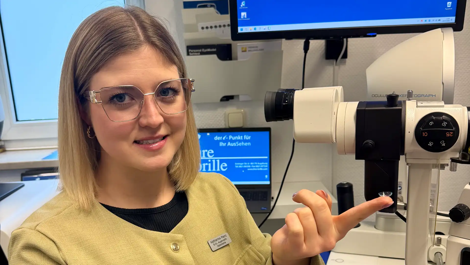 Kontaktlinsen-Anpassung in der Praxis - Tipps von Expertin Katharina Manz für Augenoptiker