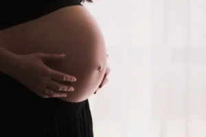 Medikamente während der Schwangerschaft – eine stille Gefahr für das Auge des Kindes