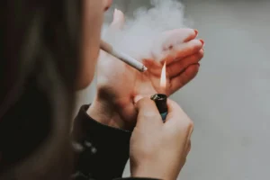 Rauchen und Augengesundheit: Warum Tabakkonsum das Sehvermögen stärker bedroht, als viele denken
