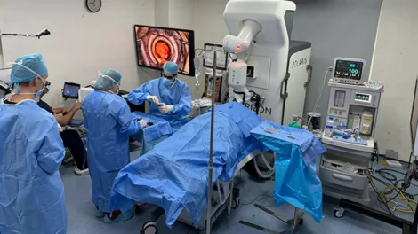 Robotergestützte Kataraktchirurgie: Erste klinische Erfahrungen beim Menschen