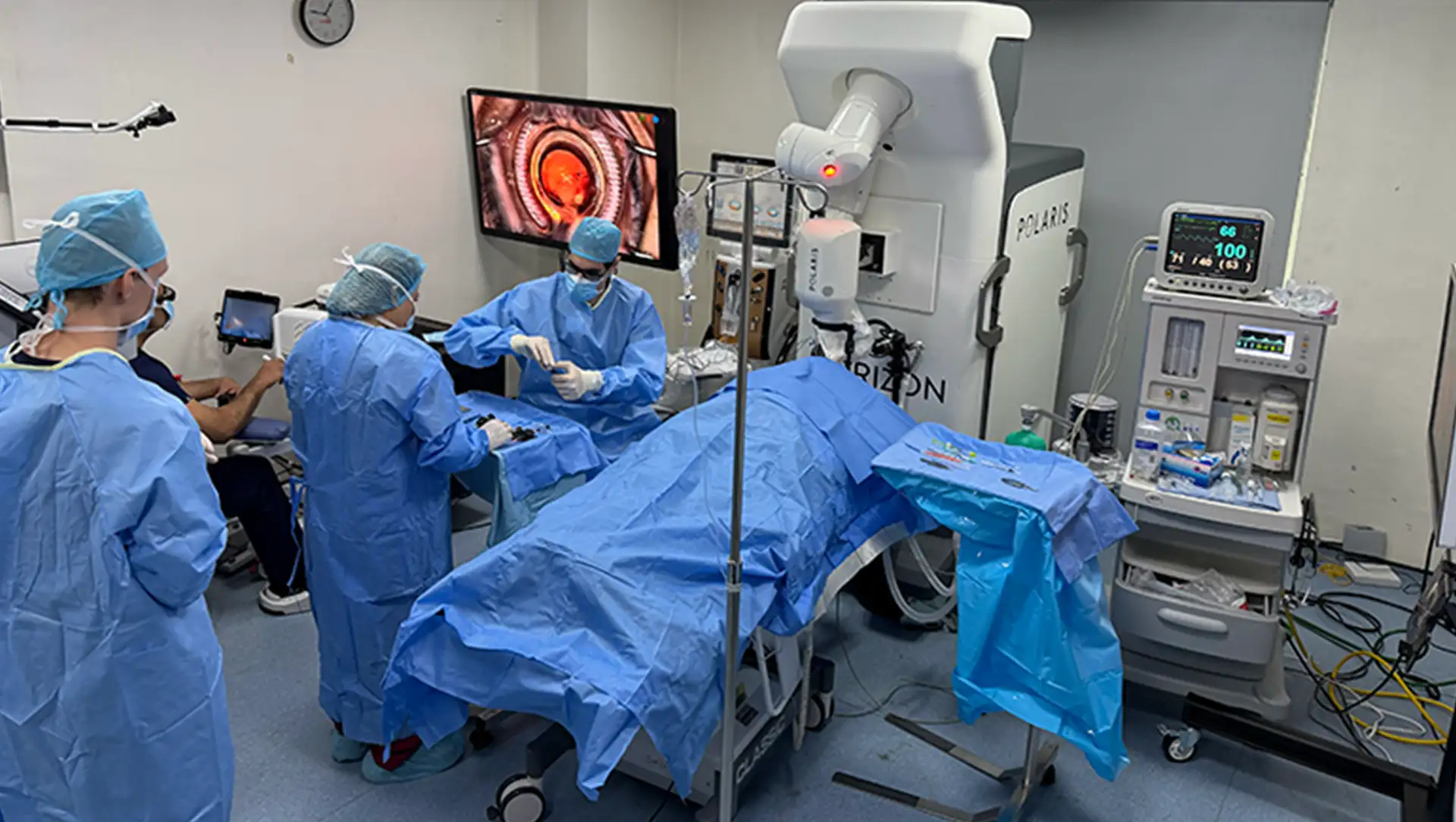 Robotergestützte Kataraktchirurgie: Erste klinische Erfahrungen beim Menschen