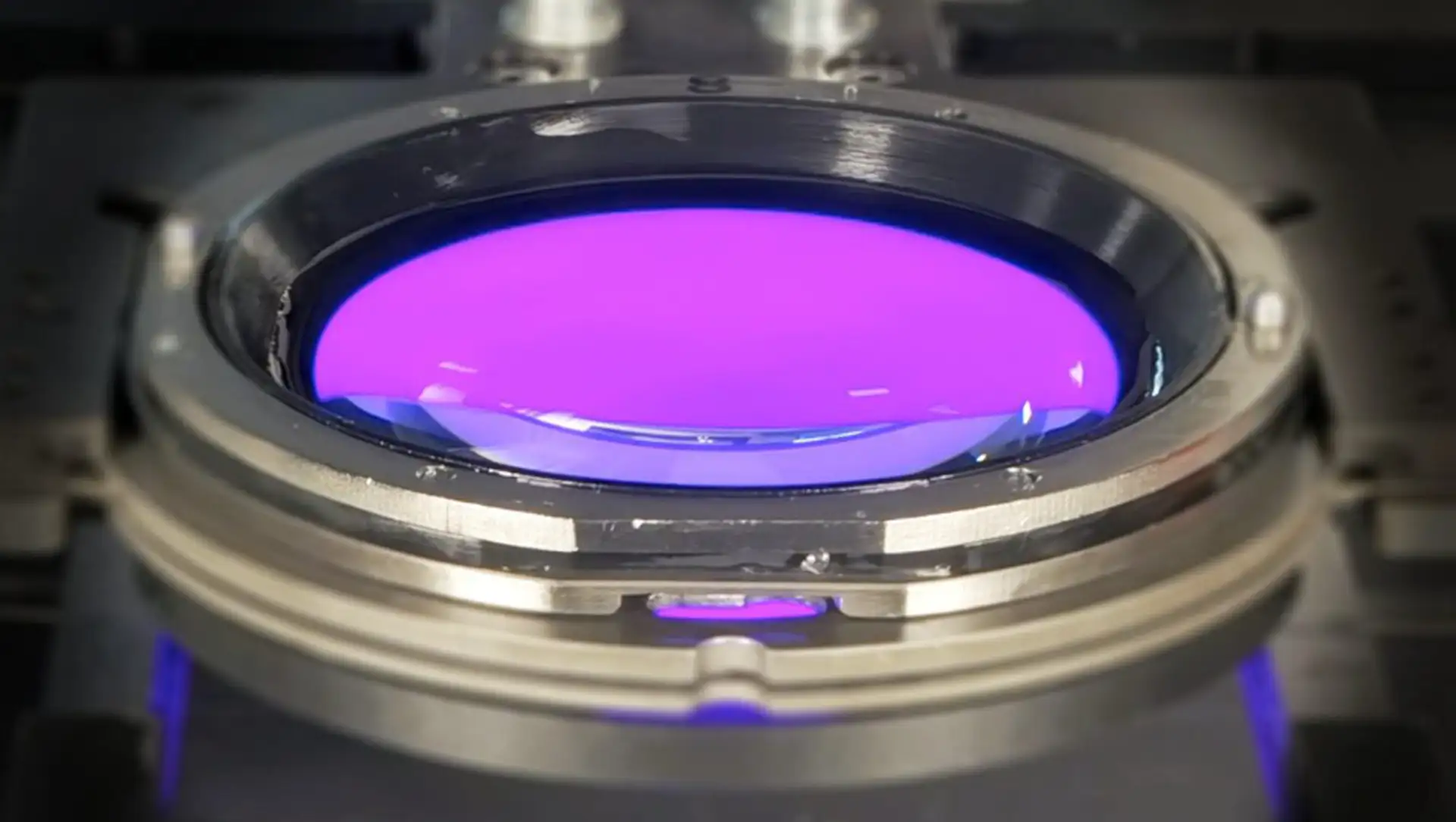 IOT will den Brillenglas-Drucker in den Optikalltag bringen