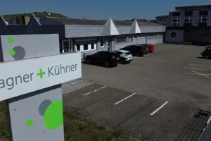 Wagner + Kühner erneut insolvent: Traditionsbetrieb stellt Insolvenzantrag nach Markteinbruch und Erkrankung des Gesellschafters