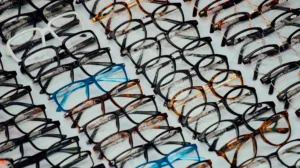 Zweitbrille, Bildschirmbrille und Co. Warum sich mehrere Brillen lohnen