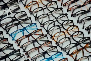 Zweitbrille, Bildschirmbrille und Co. Warum sich mehrere Brillen lohnen